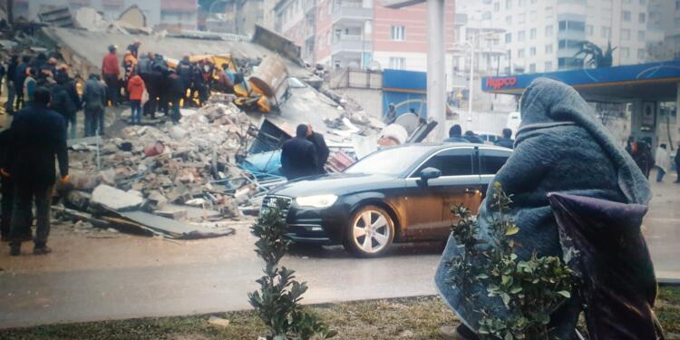 HDP Kriz Koordinasyon Merkezi: Barınma sorunu için başvurun