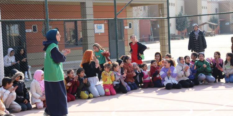 Çocukların İHH’ya verilmesine tepki: #ÇocuklarınTakipçisiyiz’