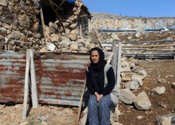 ‘Tandırlıkta nöbetleşe kalıyoruz, bize hâlâ bir yardım gelmedi’