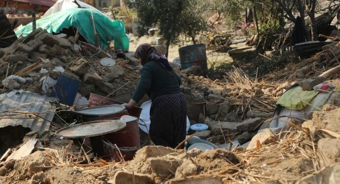 Suriyeli aileye çadır ve gıda verilmiyor: Hiç merhamet kalmadı mı?