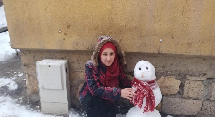 Enkazdan sağ çıkarılan 15 yaşındaki çocuktan haber alınamıyor