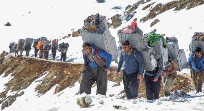 İran askerleri kolberlere ateş açtı: 2 kolber ağır yaralı