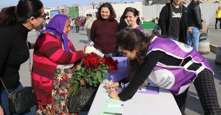 HDK Kadın Meclisi’nden dayanışma standı