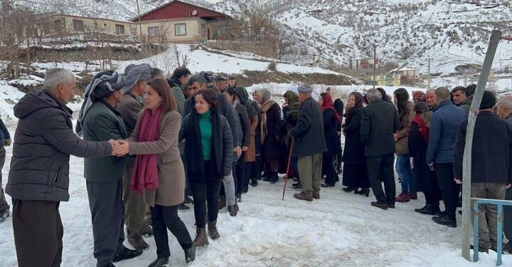 Taziyeye katılan İmir: Kürt sorunu bilinmeli ve çözülmelidir