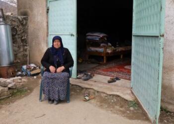 Çadır verilmeyen mülteci kadın: Kimse beni duymuyor