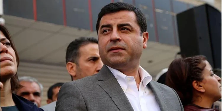 Demirtaş’tan Erdoğan’a: Sorun sensin Erdoğan