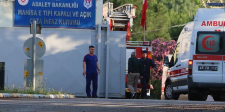 68 yaşındaki tutuklu ırkçılığa karşı çıktı falakaya maruz bırakıldı