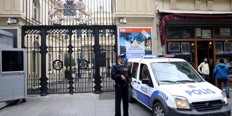 3 ülke ‘güvenlik’ gerekçesiyle konsolosluklarını kapattı