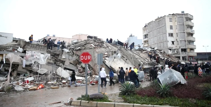 Adana’da hastaneler yaralılara yetişemiyor: Sahra hastanesi kurulsun