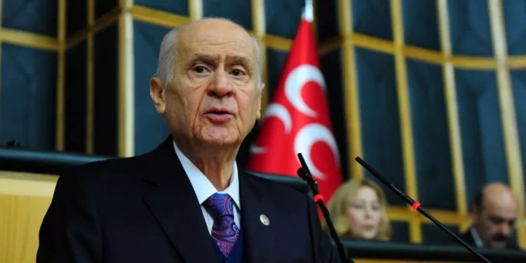 Şık’tan Bahçeli’ye yanıt: Suç örgütünün ortağı günahlarını örtme çabasında