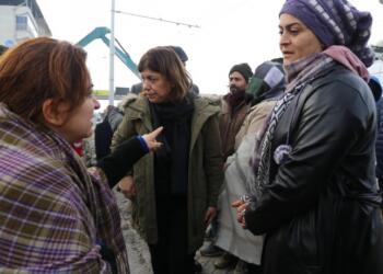 Beştaş: Yardım için izne ihtiyacımız yok, insani görevimizdir