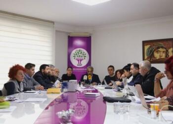 HDP Deprem Kriz Koordinasyonu: Yardımlarımız engelleniyor