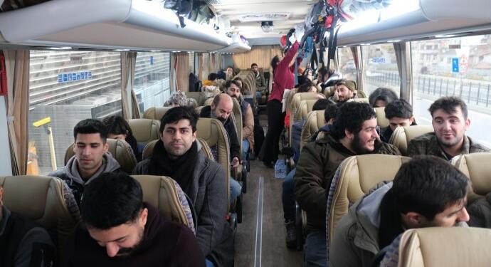 HDK ve HDP deprem bölgesine gitmek üzere İstanbul’dan yola çıktı