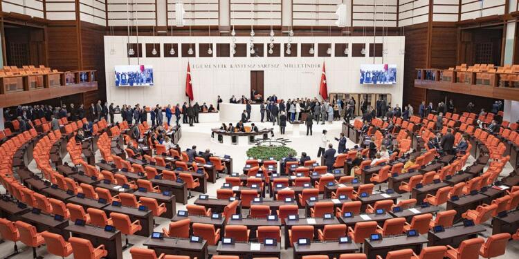 HDP’nin cezaevi önergesi AKP-MHP oylarıyla reddedildi