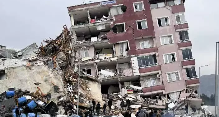 Samandağ Belediye Başkanı Eryılmaz: Devletten bana bir tane çadır gelmedi, 15 bin çadır lazım!