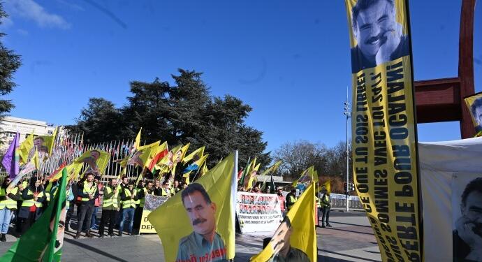 Cenevre’de 15 Şubat komplosu protestosu