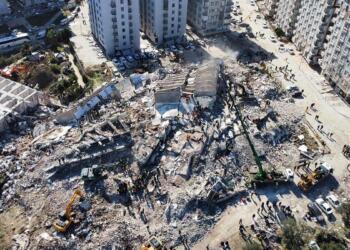 Rönesans rezidansı sahibi yurt dışına kaçarken yakalndı