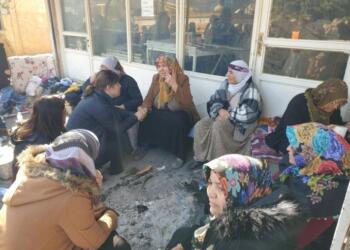 Yurttaşlardan Beştaş’a: Adıyaman’da devlet yok, halkın yardımıyla ayakta duruyoruz