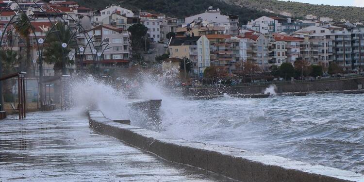 Meteorolojiden Ege için fırtına uyarısı