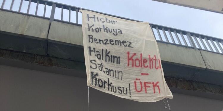 Öğrenciler Kızılay’ın karşısında pankart astı: Hiçbir korkuya benzemez halkını satanın korkusu