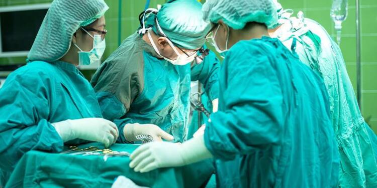 Sünnet olacak çocuğa ‘yanlışlıkla’ bademcik ameliyatı yapıldı