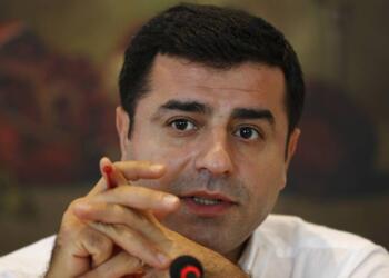 Demirtaş: Türkiye, Afganistan’a mı benzeyecek İsviçre’ye mi mühür sizde