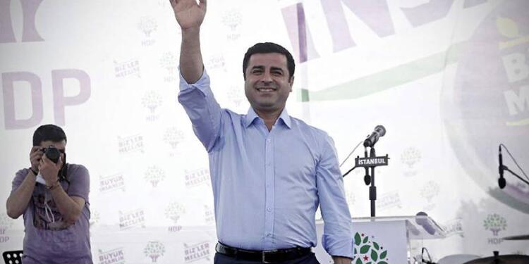 Demirtaş’tan Newroz mesajı: Bu yıl yastayız, dayanışmadayız ama ille de direnişteyiz