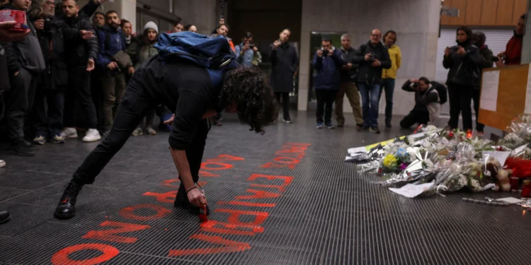 Öğrenciler tren kazasında ölen 57 kişi için eylem yaptı