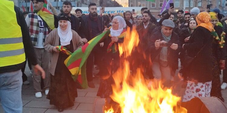 Newroz ateşi Avrupa’nın dört bir yanında yakıldı