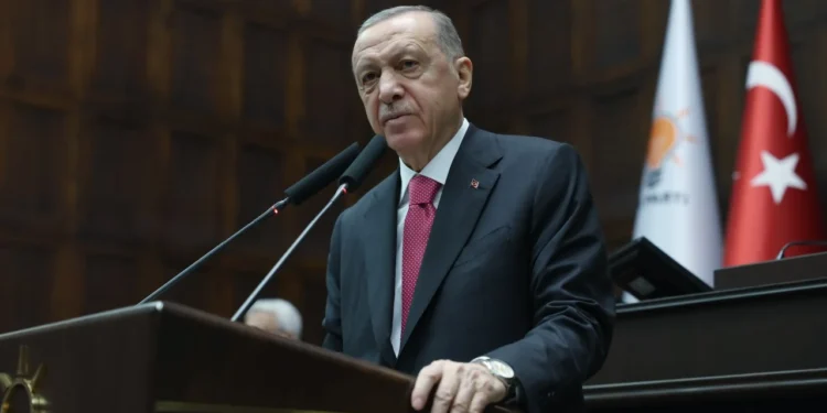 Erdoğan’dan itiraf: Birçok enkaza yetişemedik