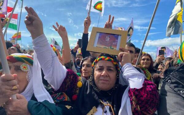 Binler Frankfurt Newrozu’nda buluştu