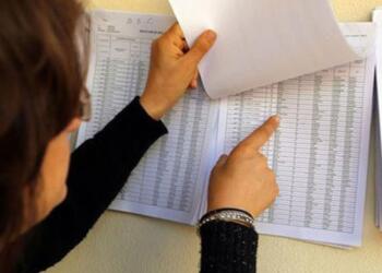 Seçime son 55 gün: Seçmen listeleri askıya çıktı