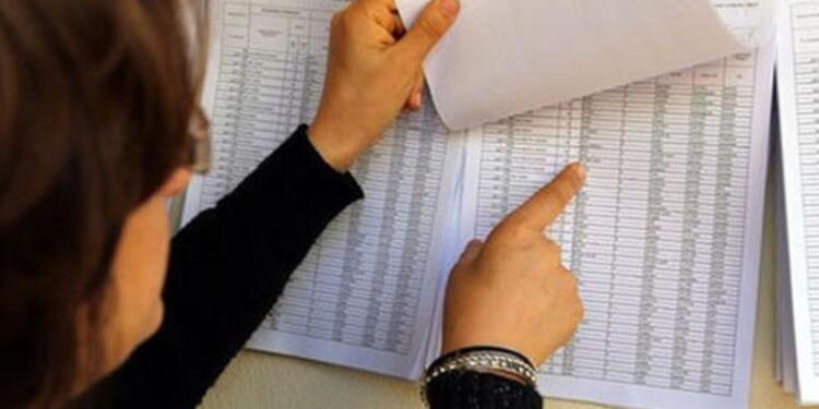 Seçime son 55 gün: Seçmen listeleri askıya çıktı