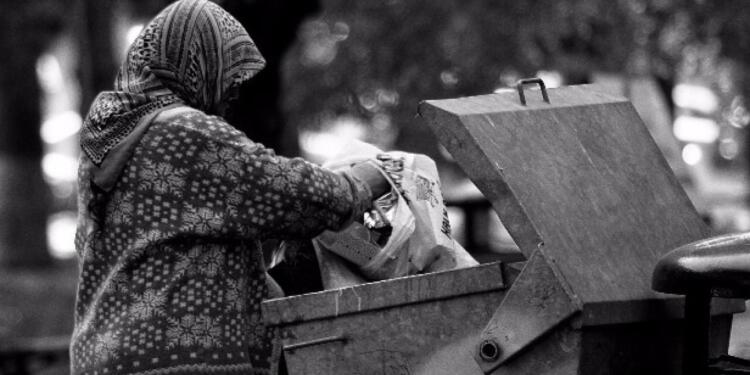 AKP yoksulluğu dayatıyor