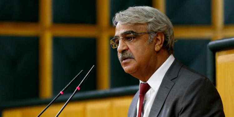 Sancar: AYM’ye kapatma davasının ertelenmesi için başvuracağız