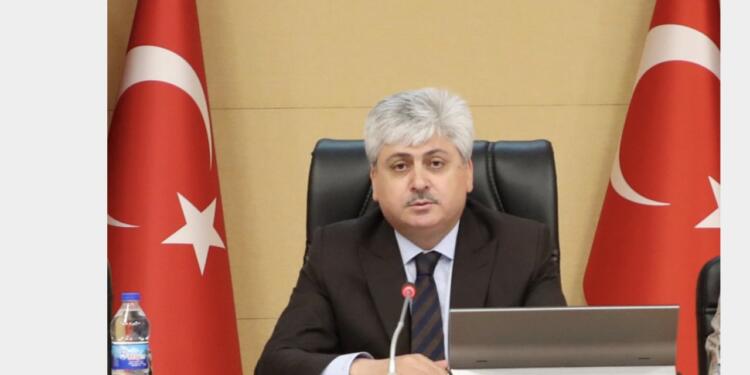 Binlerce insanın öldüğü Hatay’da Vali adaylık için istifa etti