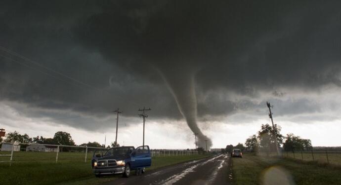 ABD’de etkili olan hortumda ölü sayısı 26’ya çıktı
