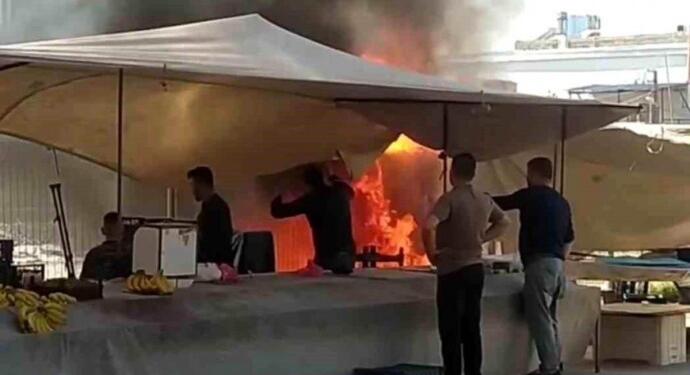 Depremzedelerin kaldığı çadırda yangın