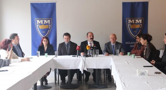 Akademisyenler: Geç gelmiş adalete seviniyoruz