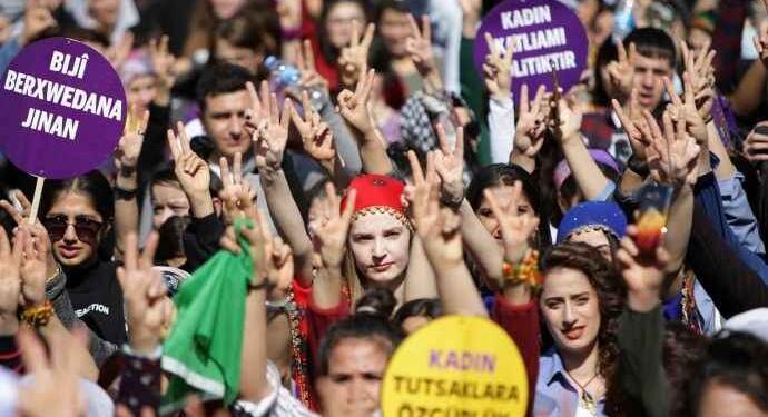 HDP’den kadınlar için kanun teklifi: 8 Mart tatil olsun