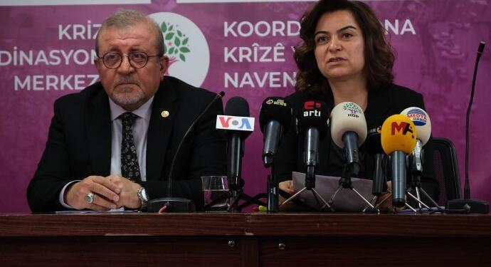Koçyiğit: Okullara kilit vurarak sorunları çözemezsiniz
