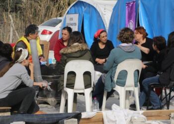 Kadın özgürlükçü ve ekolojik bir yaşam örülüyor