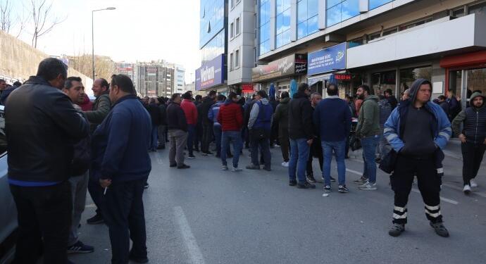 Belediye işçileri zam talepleri için eylemde