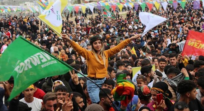 Yeşil Sol Parti: Buradayız, Birlikte Kazanacağız!