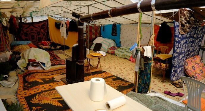 Seralarını çadıra dönüştürdüler