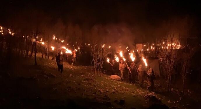 Qendil’de Newroz için meşaleli yürüyüş