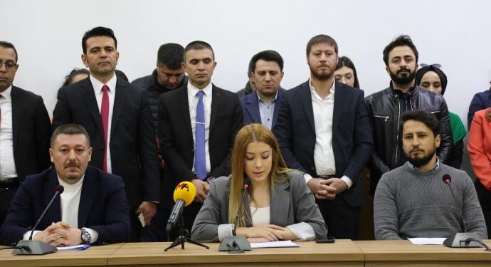 Hukukçular: İnsanlar enkaz altında donarak öldü