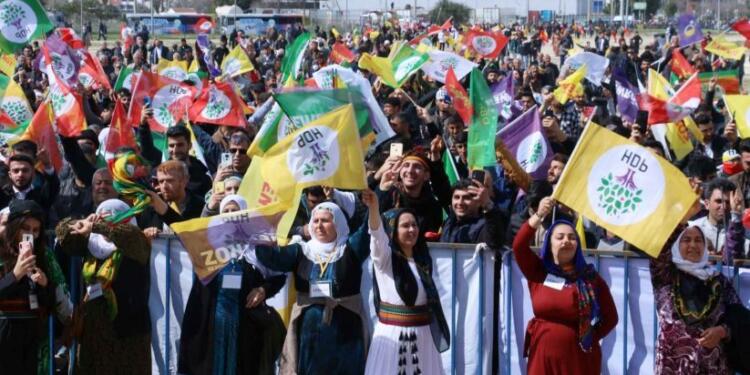 Gündoğdu Meydanı’na çağrı: Hesap sormak için Newroz’a
