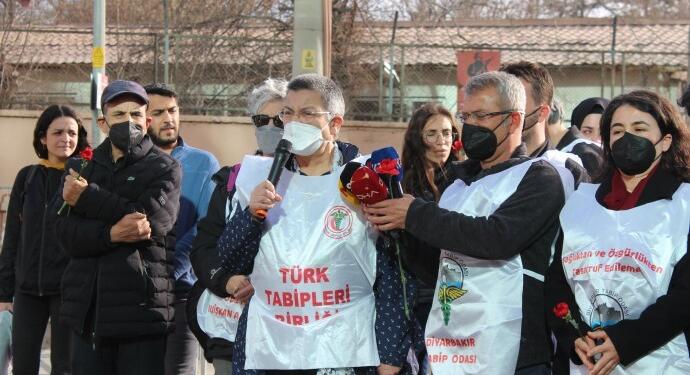 Fincancı: Tüm canlılara yakışır bir sağlık sistemini birlikte kuracağız