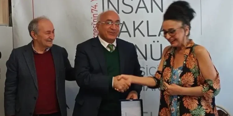 İHD Eş Genel Başkanı Türkdoğan Yeşil Sol Parti’den aday adayı oldu